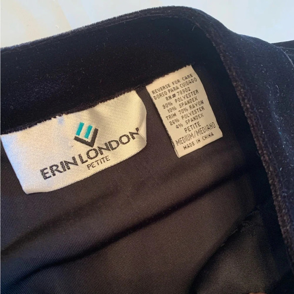 Vintage Erin London velvet, Petite size medium  black and gold - Picture 10 of 15